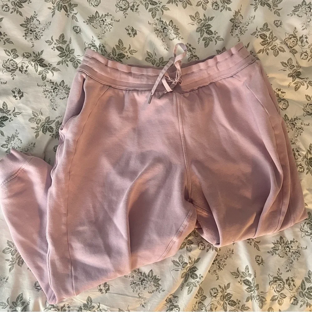 Lululemon Pink Peony Scuba High-Rise Jogger Light Cotton Size 14 - Picture 2 of 10